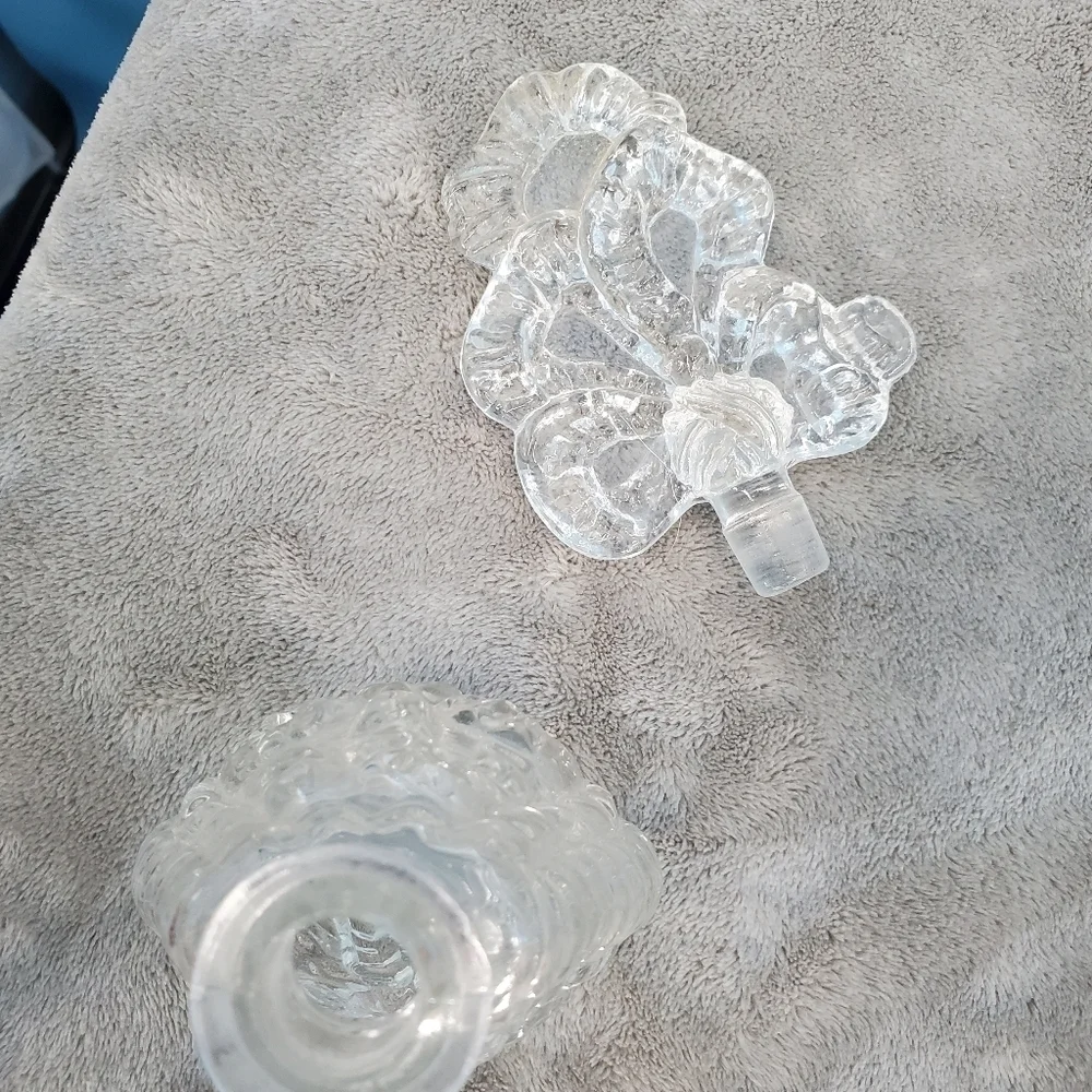 N/A cut glass